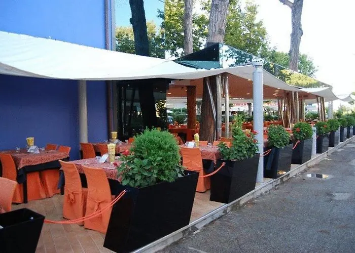 Riva Blu Aparthotel 3*