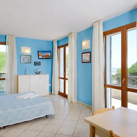 Riva Blu 3*